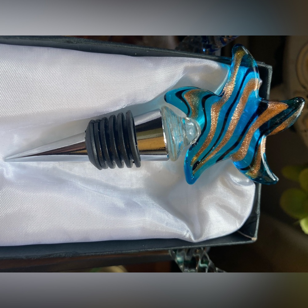 New In Box Glass Starfish Wine Bottle Stopper Blue Gold
